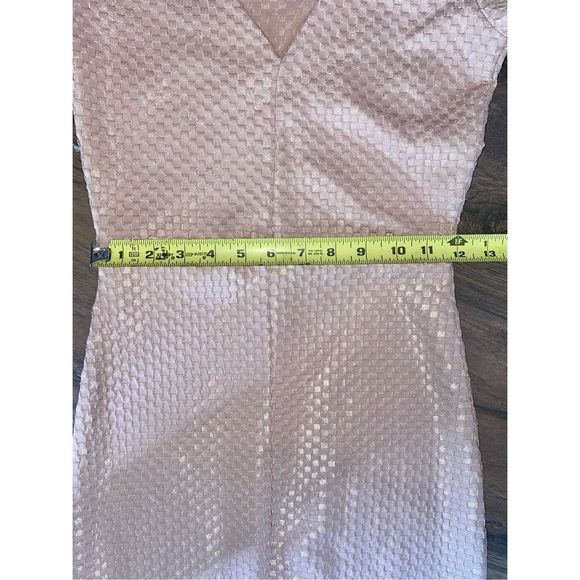 Zara Fitted Pink Dress Checkered Pattern - Picture 7 of 8